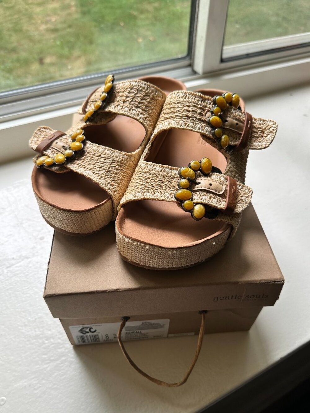 Kenneth Cole Gentle Souls Slides Sandals Women's 8 US